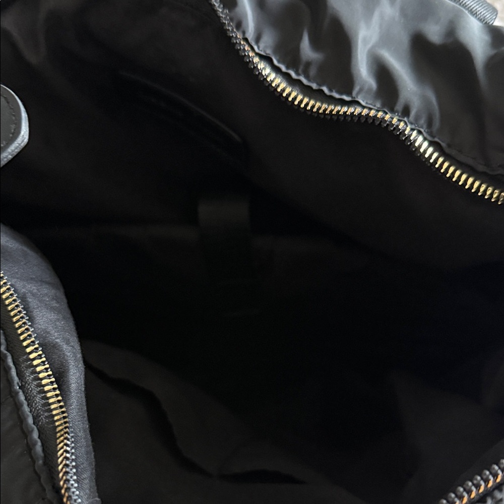 Adrienne Vittadini Quilted Black Backpack Bag - Picture 5 of 6